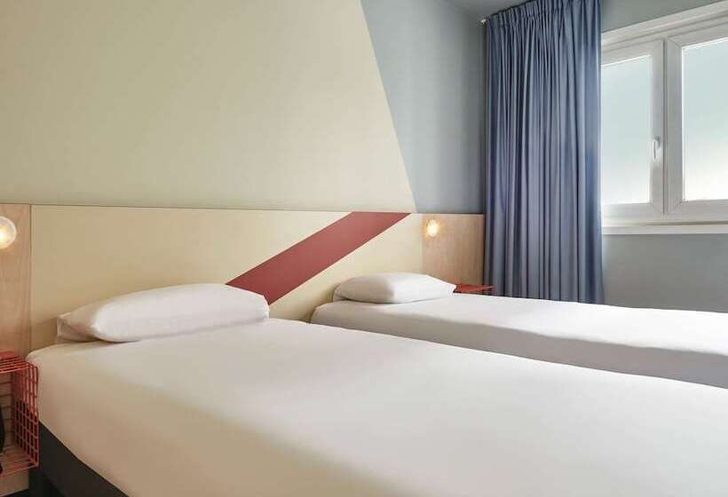 هتل Ibis Budget Paris Porte D Aubervilliers