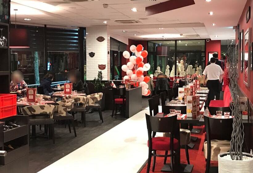 هتل Ibis Styles Bordeaux Centre Mériadeck