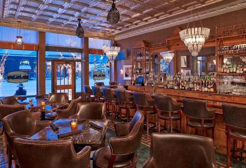 هتل Jerome, Auberge Resorts Collection