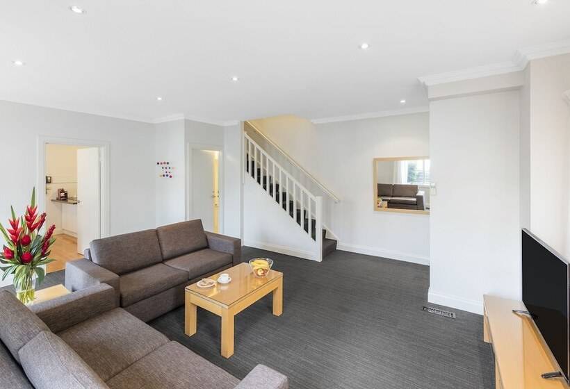 Kimberley Gardens Hotel, Serviced Apartments And Serviced Villas
