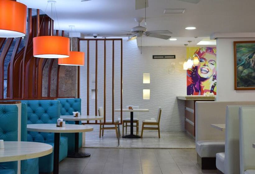 Fotos del hotel La Riviera:  30