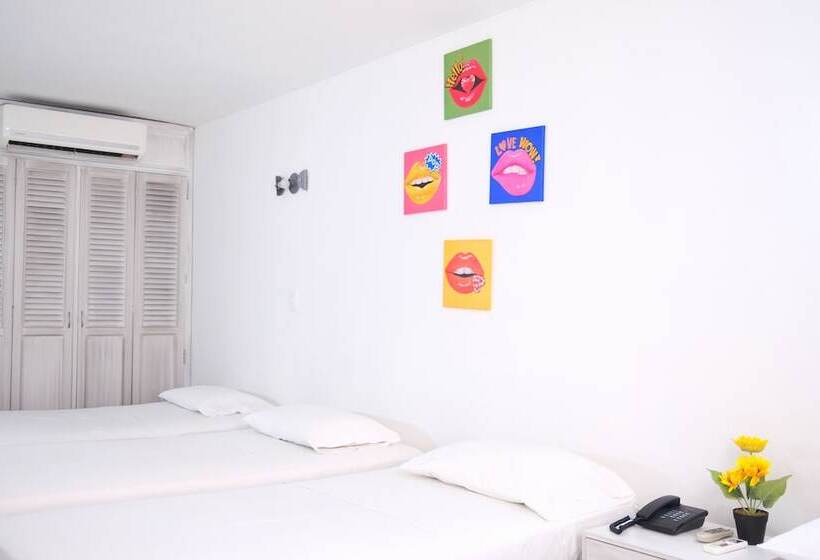 Fotos del hotel La Riviera:  16