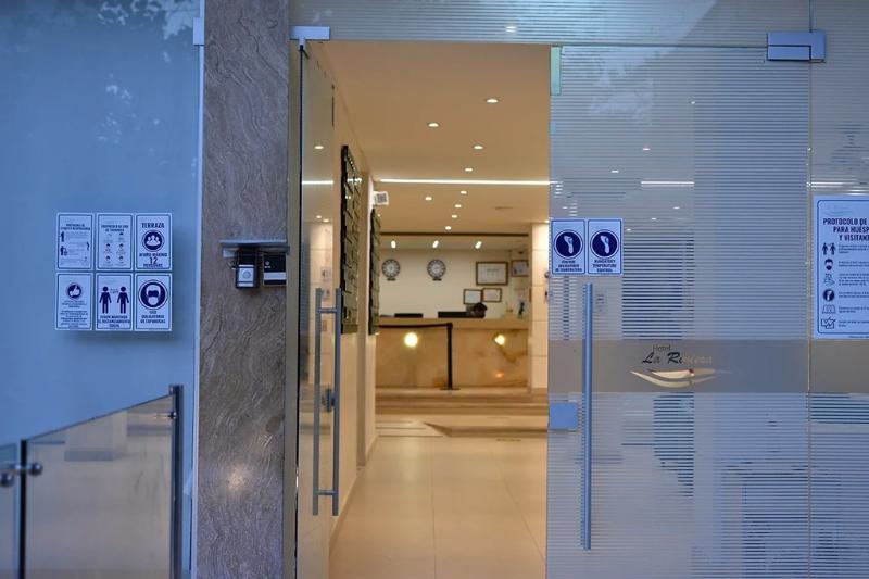 Fotos del hotel La Riviera:  38