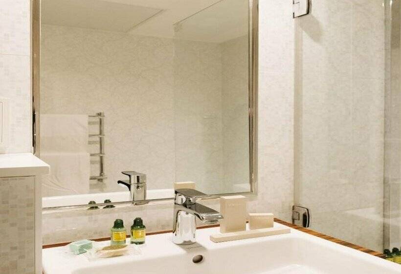 Fotos del hotel Le Parisis Paris Tour Eiffel:  35