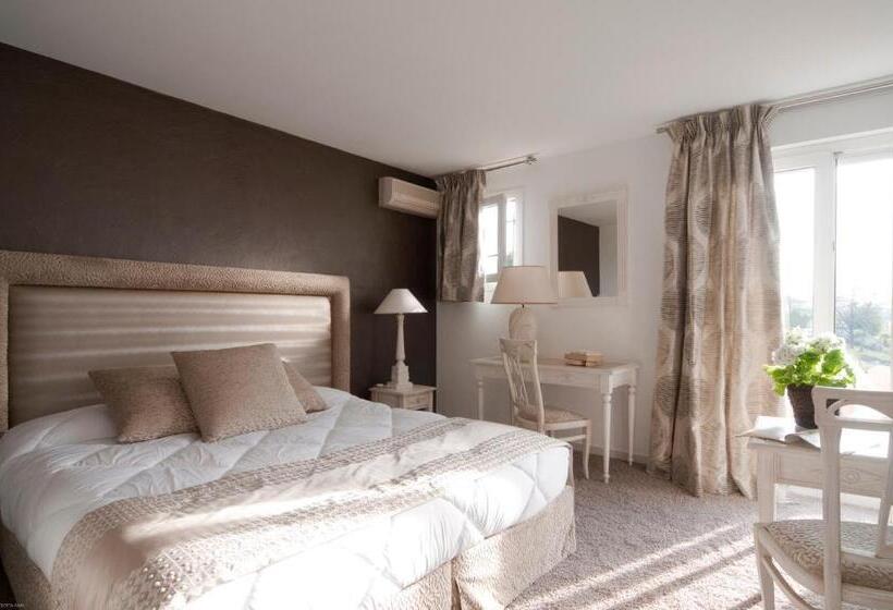 هتل Les Bastides Saint Paul