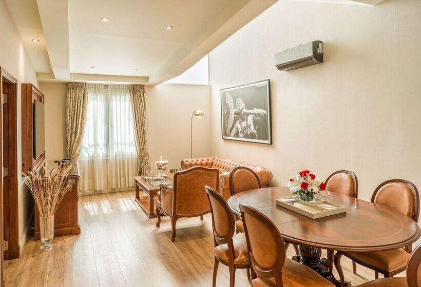 Hotel Melia Recoleta Plaza