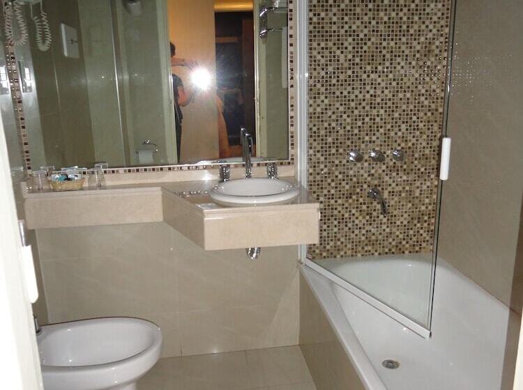 Fotos del hotel Napoleón:  22