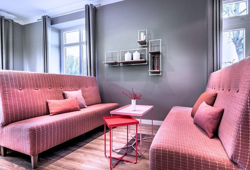 Steigenberger Hotel Treudelberg Hamburg