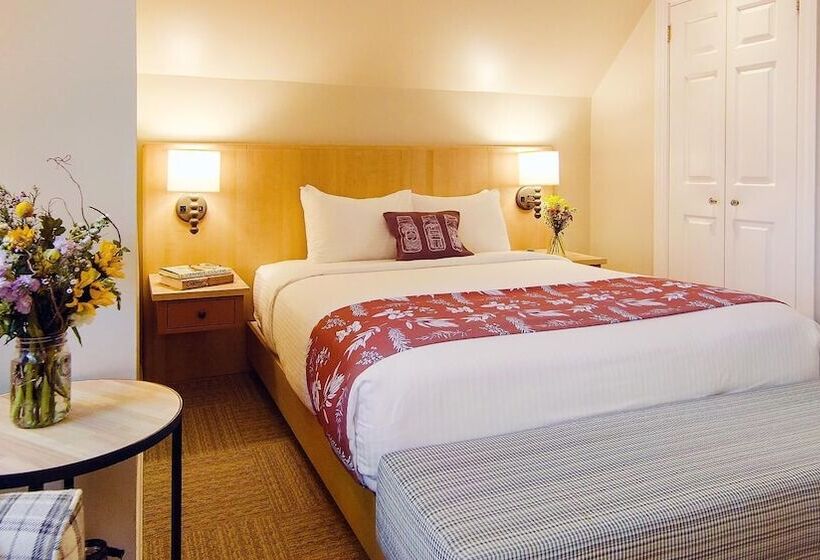هتل The Essex Resort & Spa
