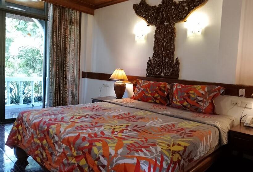 هتل Tropica Bungalow Beach
