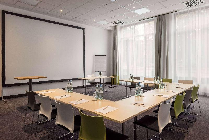 هتل Vienna House Easy By Wyndham Leipzig