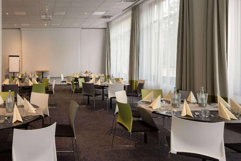 هتل Vienna House Easy By Wyndham Leipzig