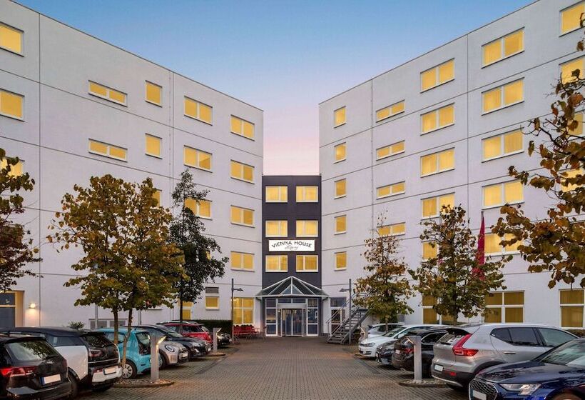 هتل Vienna House Easy By Wyndham Neckarsulm