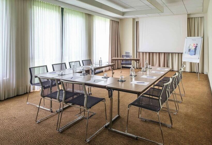 Fotos del hotel Novotel Milano Nord Ca' Granda:  8