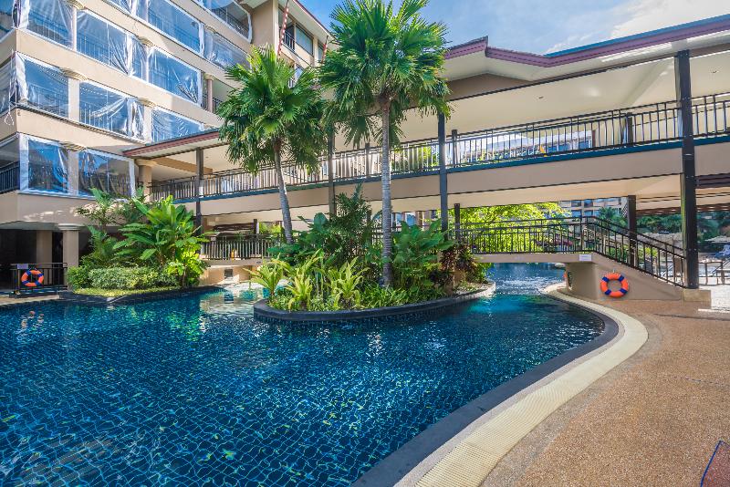 Novotel Phuket Vintage Park Resort