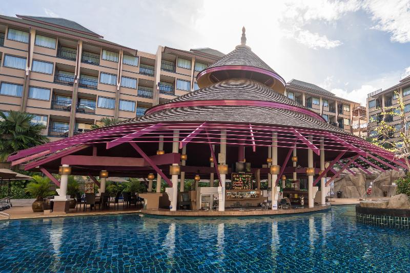 Novotel Phuket Vintage Park Resort