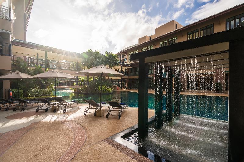 Novotel Phuket Vintage Park Resort
