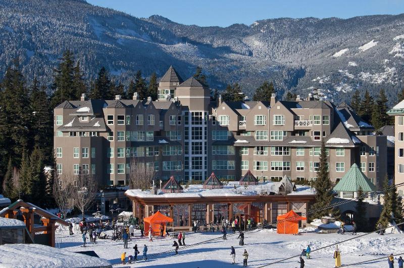 Resort Le Chamois By Whistler Premier