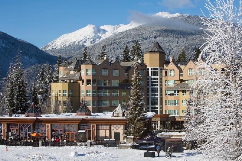 Resort Le Chamois By Whistler Premier