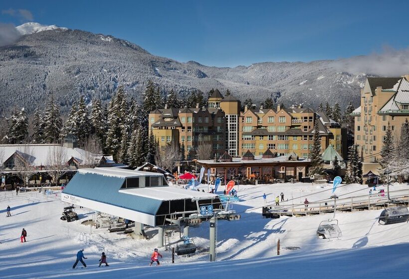 Resort Le Chamois By Whistler Premier