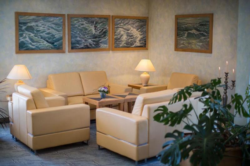 בית מלון כפרי Aquamaris Strandresidenz Rugen