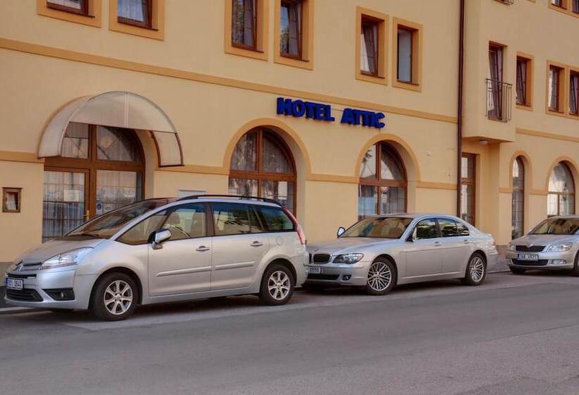 Fotos del hotel Attic:  4