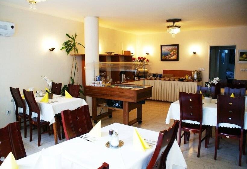 Fotos del hotel Bahn-:  16