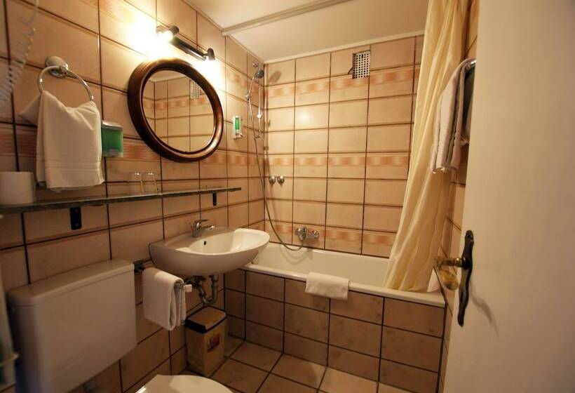 Fotos del hotel Bahn-:  21