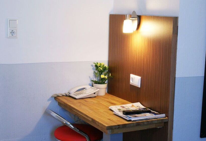 Fotos del hotel Bahn-:  9