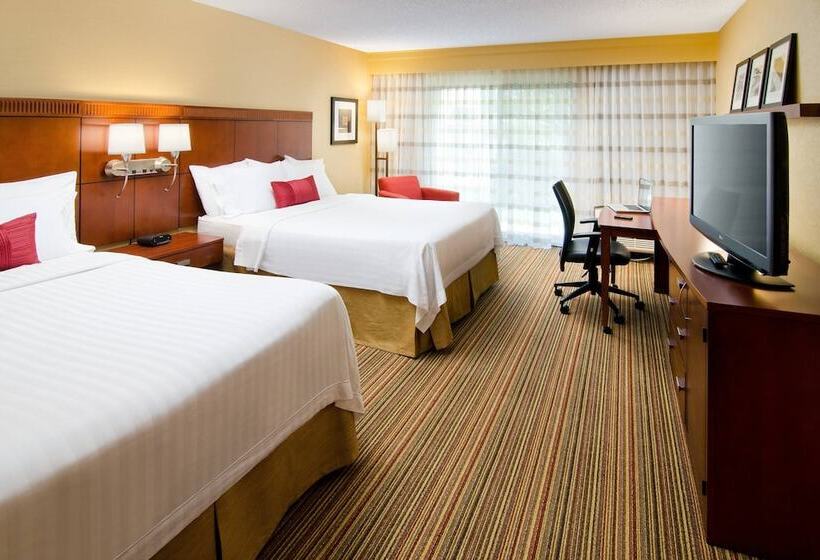 هتل Courtyard Irvine John Wayne Airport/orange County