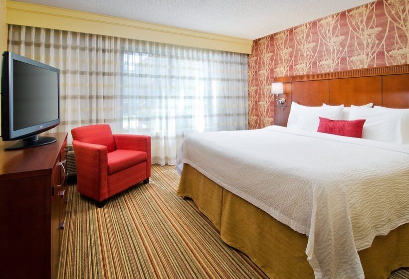 هتل Courtyard Irvine John Wayne Airport/orange County