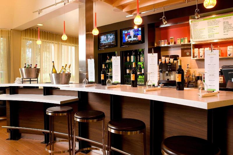 هتل Courtyard Sacramento Airport Natomas