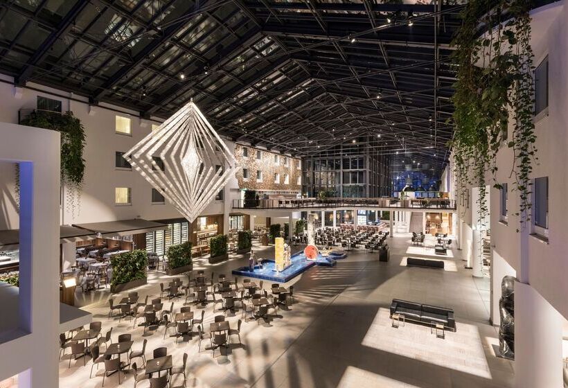 Fotos del hotel Estrel Berlin:  11