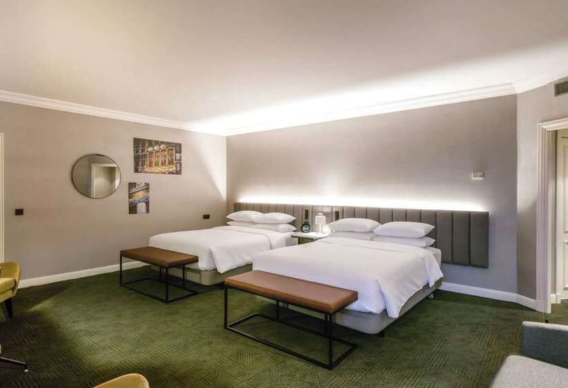 هتل Hilton Brussels Grand Place