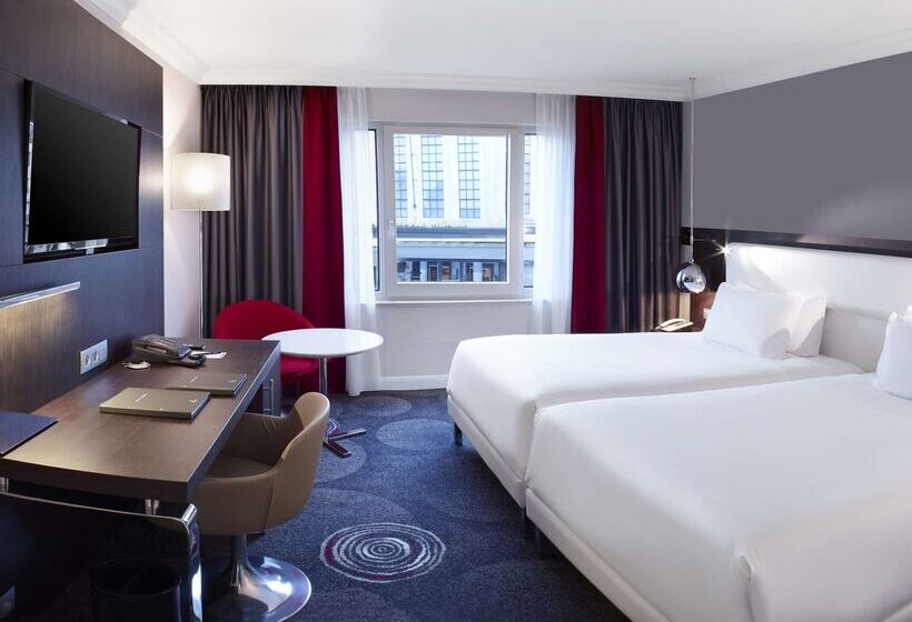 هتل Hilton Brussels Grand Place