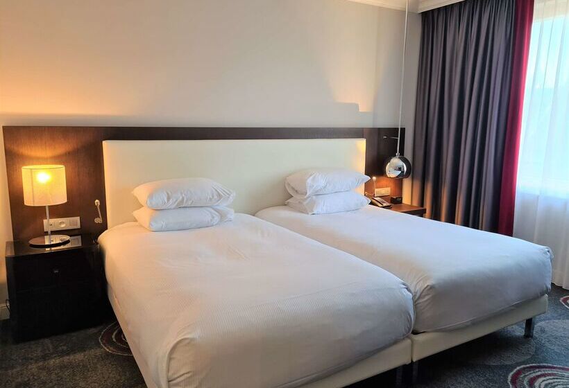 هتل Hilton Brussels Grand Place