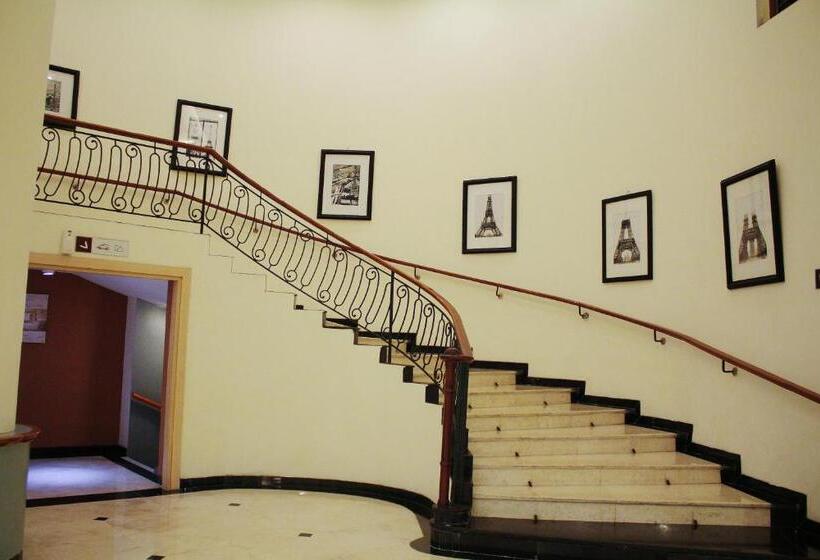 هتل Arcadia Mangga Dua By Horison