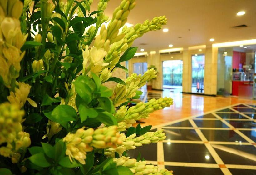 هتل Arcadia Mangga Dua By Horison