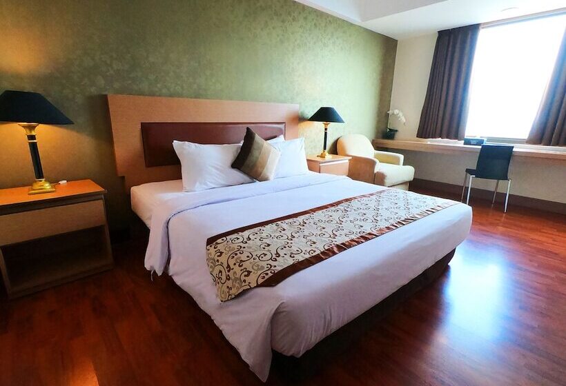 Hotel Arcadia Mangga Dua By Horison