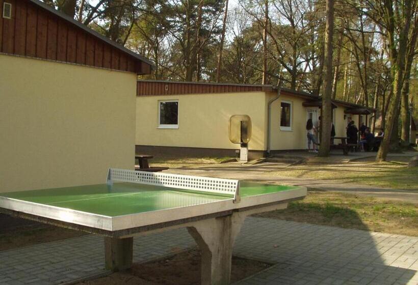 호텔 Hostel Schweriner See