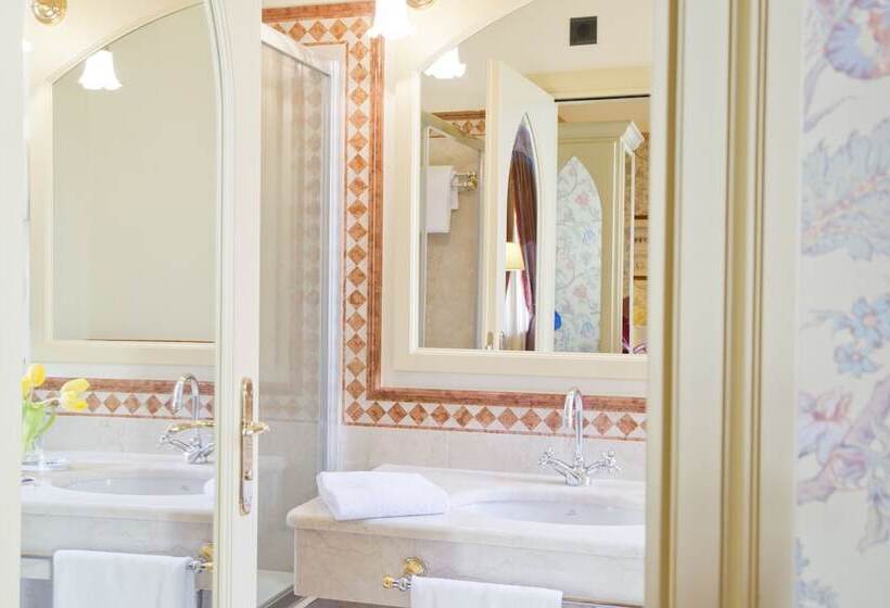 Fotos del hotel Ih Hotels Milano Regency:  6