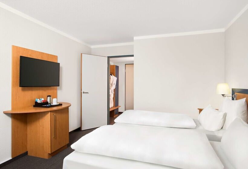 בית מלון כפרי NH Frankfurt Airport West