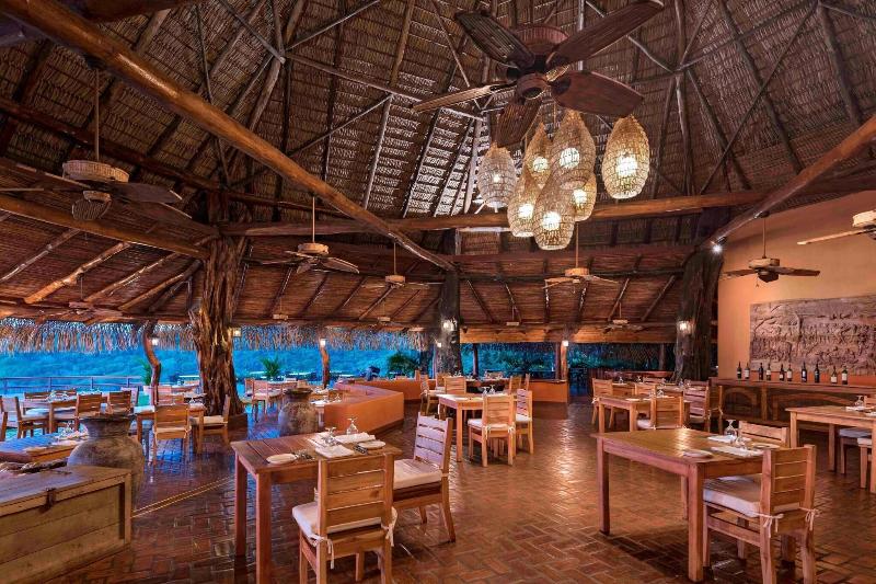 هتل Punta Islita, Autograph Collection