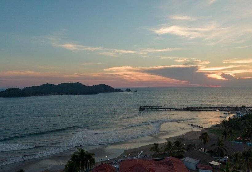 Fotos del hotel Qualton Club Ixtapa  All Inclusive:  25