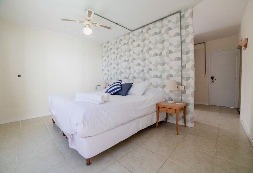 هتل Selina Punta Del Este