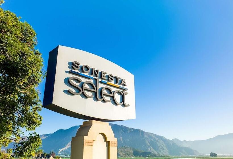 هتل Sonesta Select Camarillo