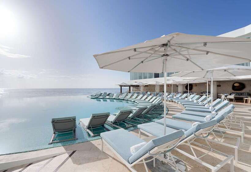 Hotelli Sun Palace  All Inclusive  Adults Only