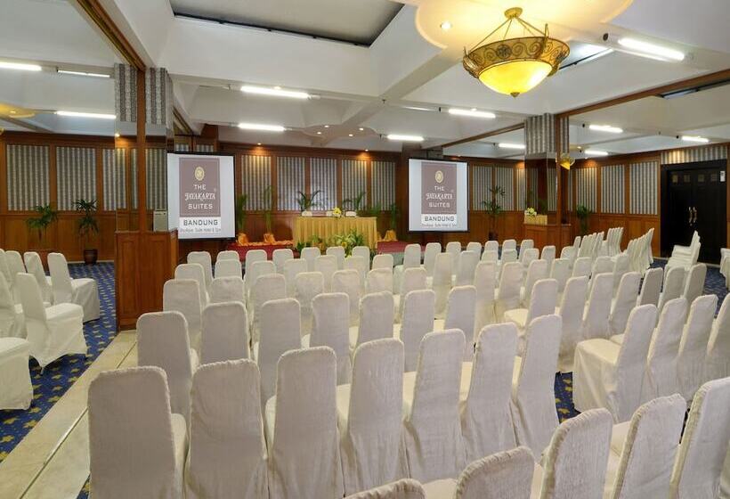 Fotos del hotel The Jayakarta Suites Bandung:  10
