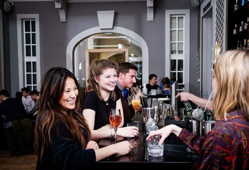 Fotos del hotel Art'otel Berlin Mitte:  53