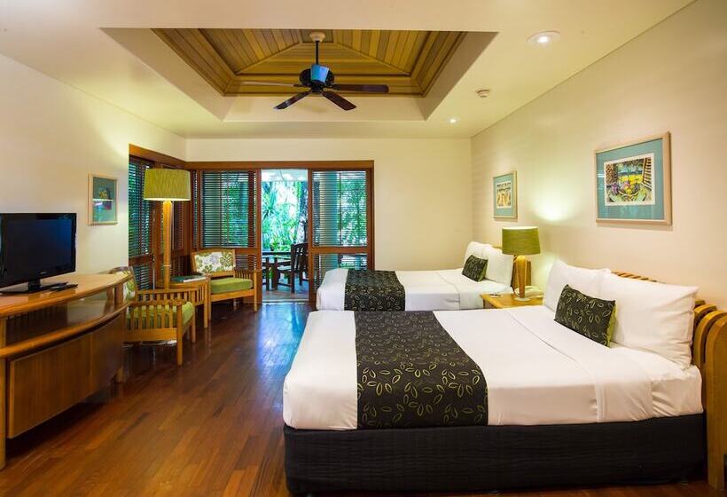 Green Island Resort